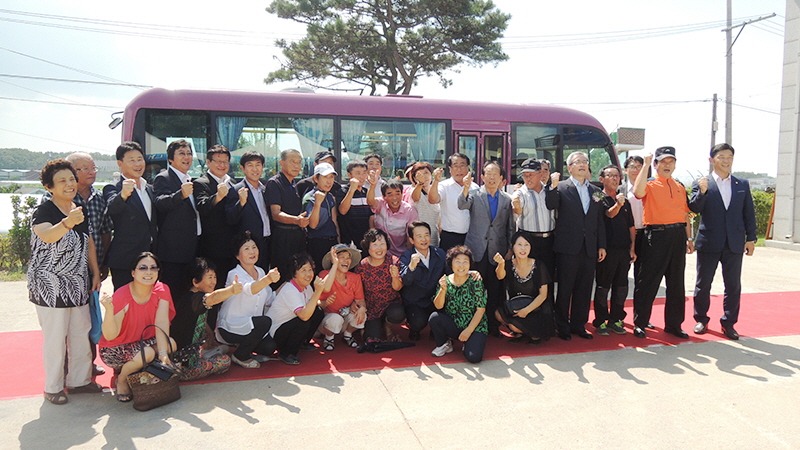 따복버스는 14일부터 가평, 김포, 시흥, 포천, 파주 등 총 5개 시·군, 6개 노선에서 시범운행 된다.