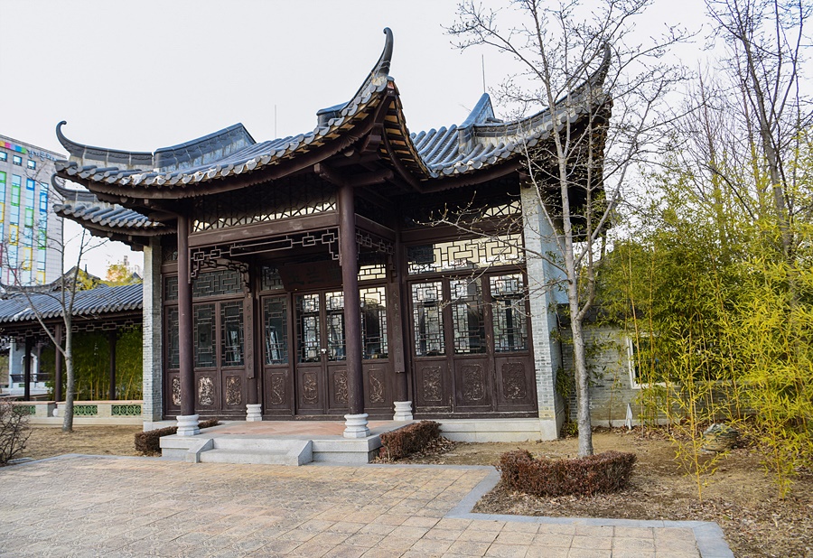 첫눈 내리면 예쁜 공원 수원 효원공원