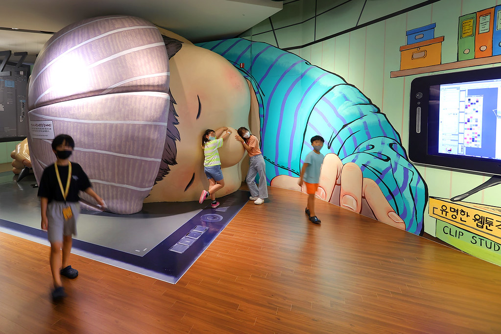 한국만화박물관은 &lsquo;만화도시 부천&rsquo;을 대표하는 관광지로, 한국만화 110년의 역사를 돌아보고 체험할 수 있는 장소이다. ⓒ경기뉴스광장 허선량