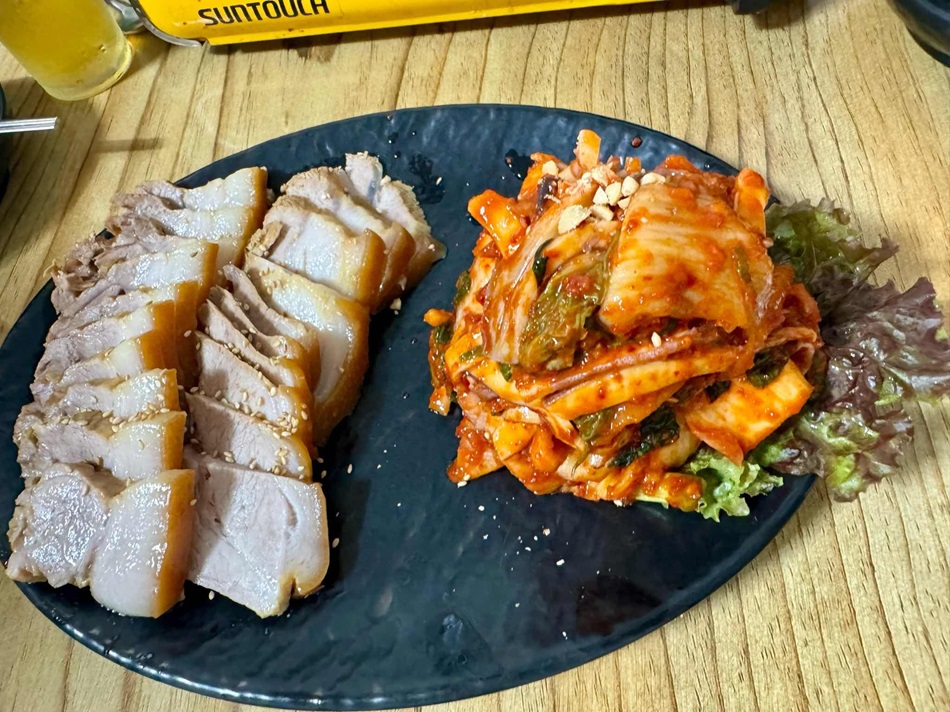 돌다리보쌈‧칼국수. ⓒ 경기관광 포털