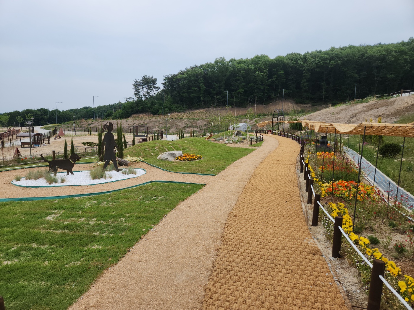 반려견의 후각을 자극하는 후각탐험장. ⓒ 경기도청