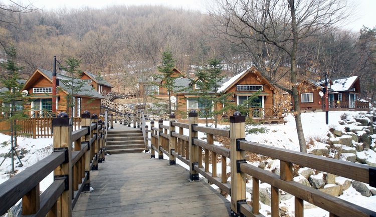 경기도관광공사는 민족명절 설을 맞아 우리의 전통문화가 깃든 곳, 경기도 전통문화 여행지를 소개했다. 