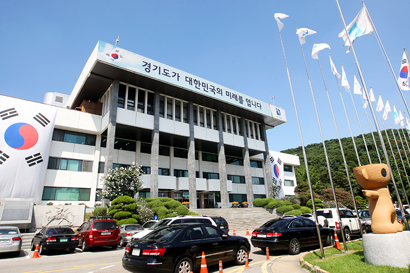 경기도는 DMZ 세계평화공원 유치와 남북 교류협력사업 추진을 활성화하는 등 남북상생에 앞장서기로 했다.