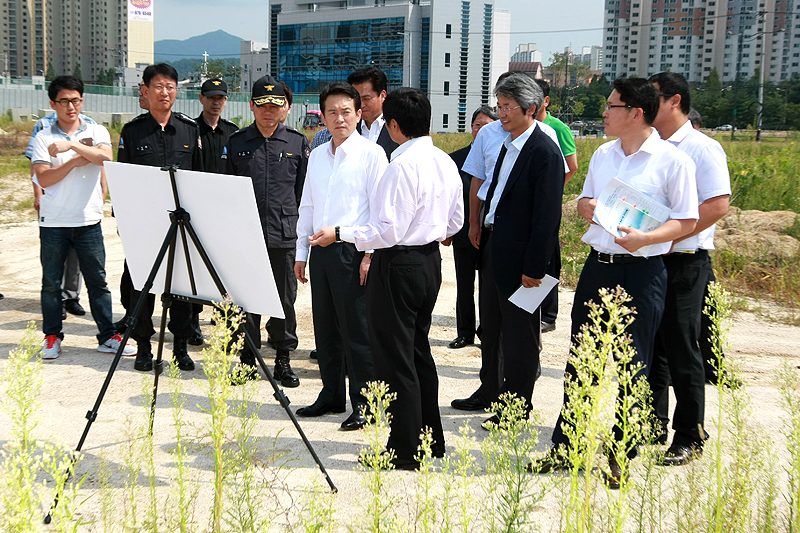 남경필 경기도지사, 의정부지역 현장 점검 : : 경기도뉴스포털 남경필 경기도지사, 의정부지역 현장 점검