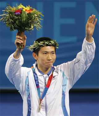 2004년 아테네 올림픽에서 금메달을 딴 유승민 선수