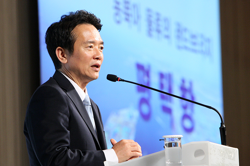 경기평택항만공사는 30일 오전 서울 프라자호텔에서 국내 주요 화주를 초청해 ‘2014 평택항 비전 설명회’를 개최했다.
