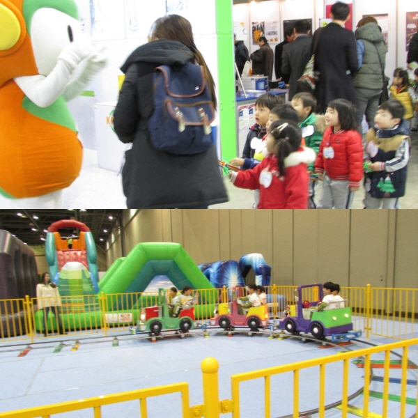 어린이 관람객들이 박람회장에서 안전의식도 쌓고 즐거운 시간을 보내고 있다.