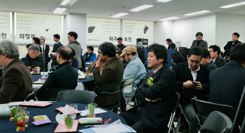 개소식에는 100여명의 관계자들이 참석해 경기북부의 문화발전을 기원했다.