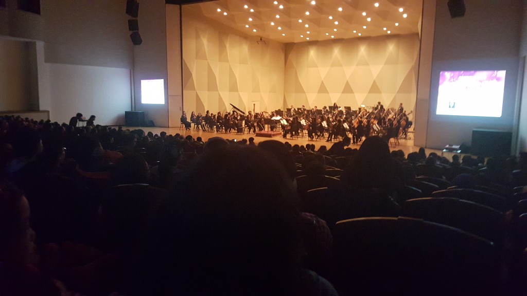 부천 필하모닉오케스트라의 연주 모습