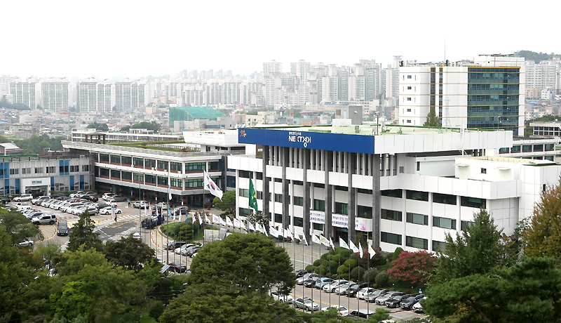 경기도의 지속적인 건의로 농림축산식품부가 ‘농지법 시행령’을 개정했다. 이에 따라 농지로서의 기능을 사실상 상실한 도내 농업진흥지역 일부가 10년 만에 추가 해제될 전망이다.