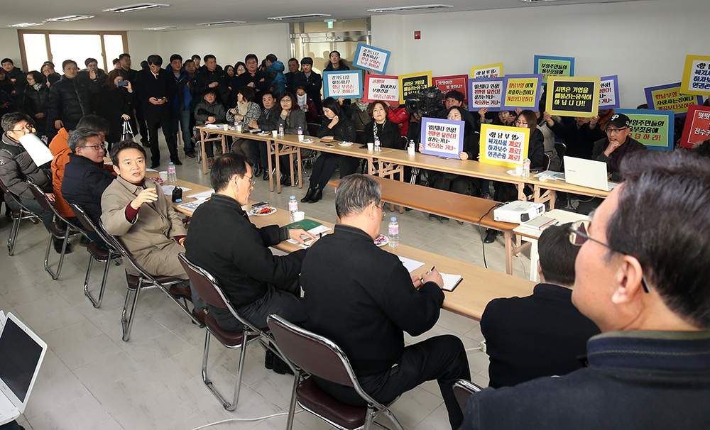 남경필 지사, 임대아파트 하자 개선 나서 : : 경기도뉴스포털 남경필 지사, 임대아파트 하자 개선 나서