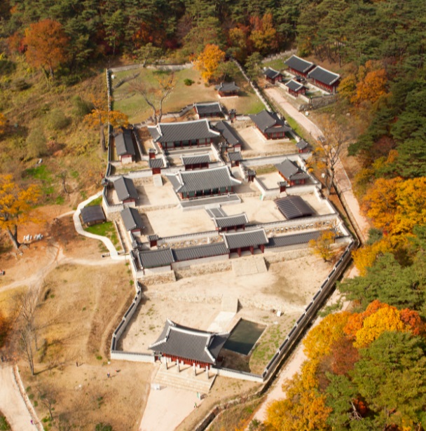 오는 11월 1일부터 남한산성 행궁을 방문하는 경기도민의 관람료가 무료로 전환된다.