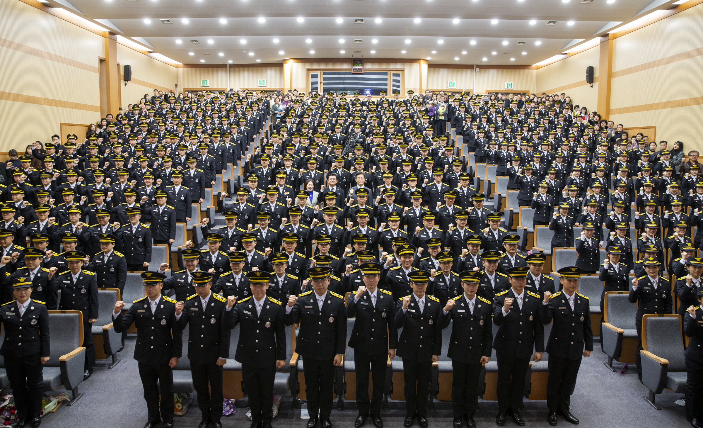경기도는 20일 오후 4시 용인시 소재 경기도소방학교에서 ‘제68기 신임 소방공무원 임용식’을 개최했다.