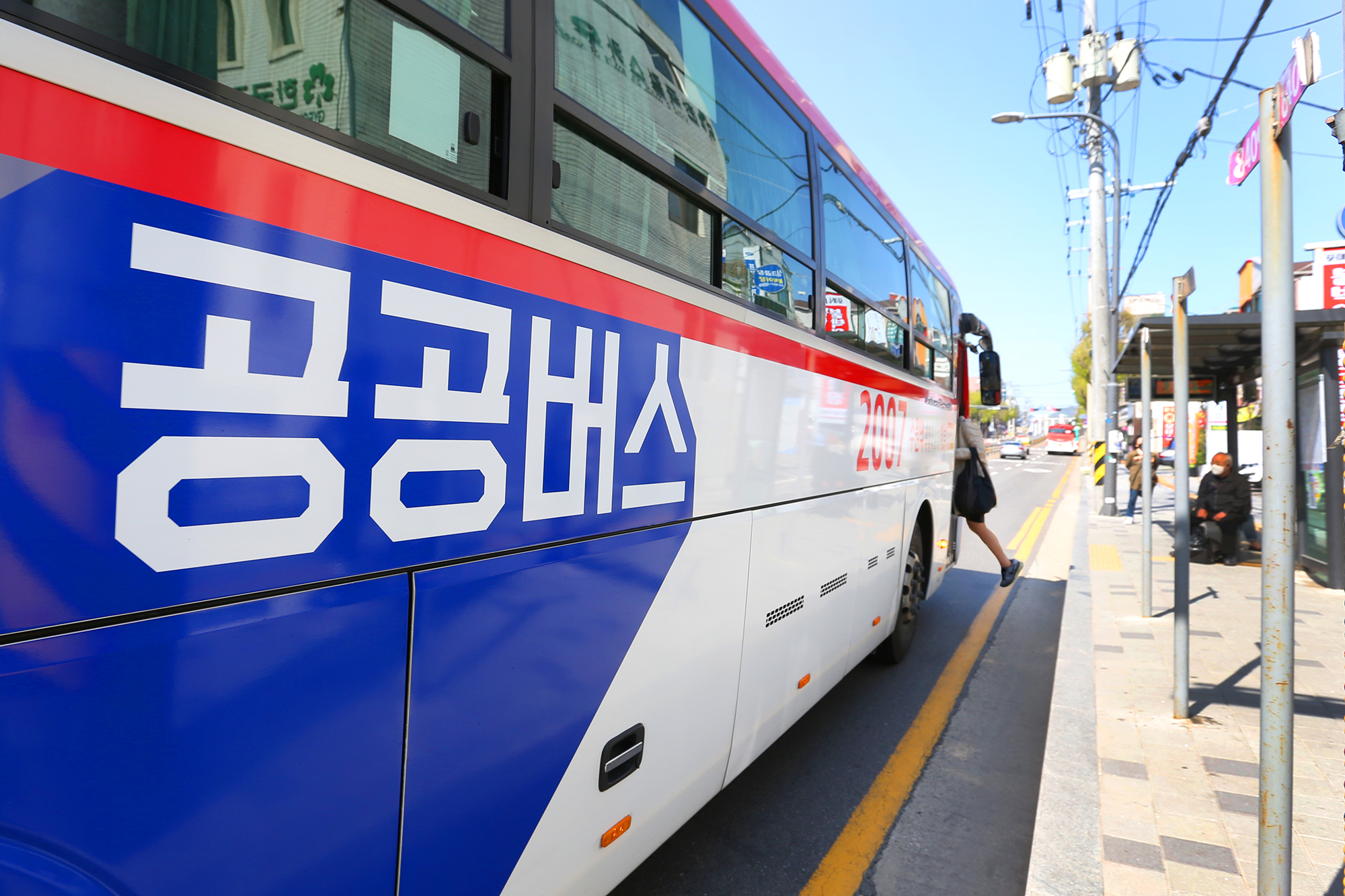 경기도 공공버스는 지난해 3월부터 운영을 시작해 현재 137개 노선 1,350대가 운행 중이다.