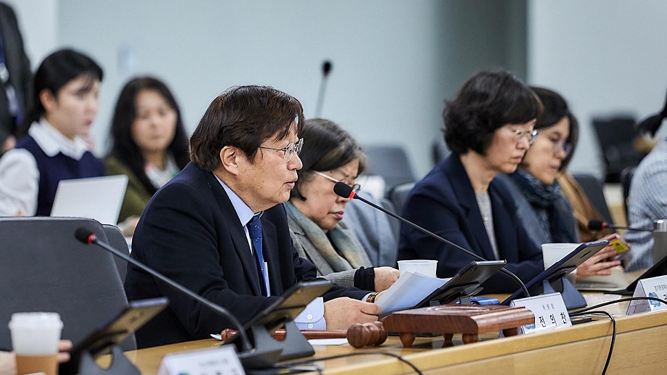 기후문제는 위기가 아닌 성장기회! 경기도, 탄소중립·녹색성장위원회 개최 