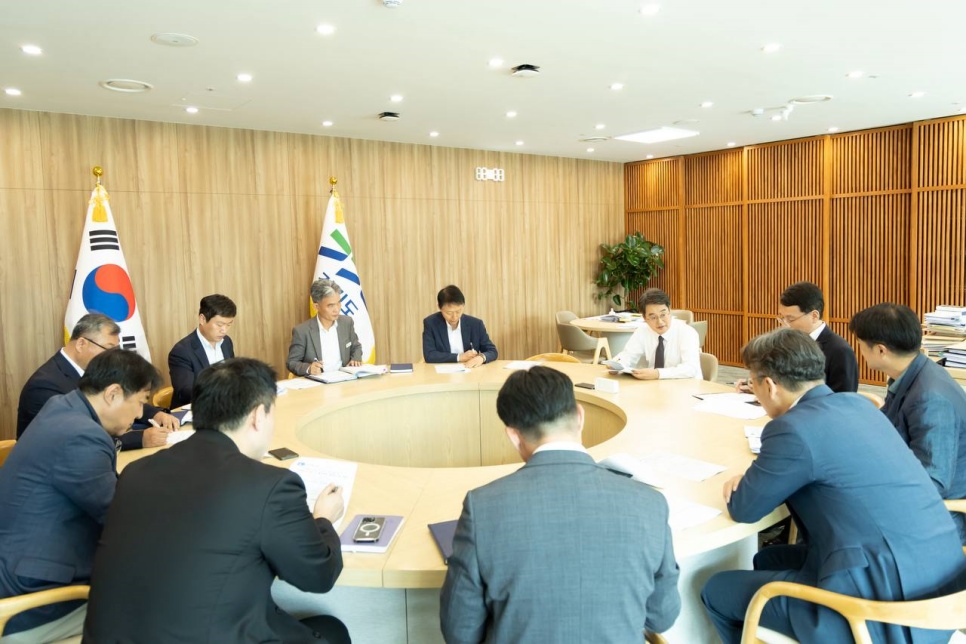 경기도는 김동연 지사의 강력대응 지시에 의거, 즉각 두 개의 TF팀을 구성해 ‘100일 작전’에 돌입한다. 팀은 각각 ‘현장징수 TF팀’과 ‘세원발굴 TF팀’이다. 자료사진.