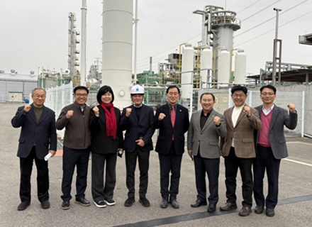 경기도의회, 미래과학협력위원회, 수소·반도체 등 미래 핵심전략산업 현장 방문