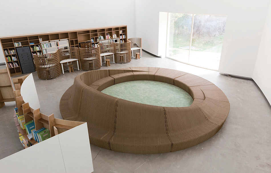 안양 파빌리온 도석관은 포르투갈 출신 세계적인 건축가 알바로 시자(Alvaro Siza)가 설계한 조형예술 건축물로, 아시아에서는 최초로 그의 디자인이 적용된 건물이다. ⓒ 경기도청