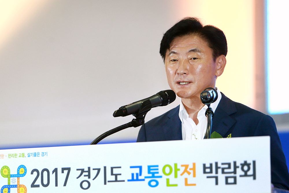 김동근 경기도 행정2부지사는 “국내 교통안전 신기술이 널리 확산돼 경기도의 교통안전 수준과 기술력이 한 단계 향상되는 계기가 되길 바란다”고 전했다.