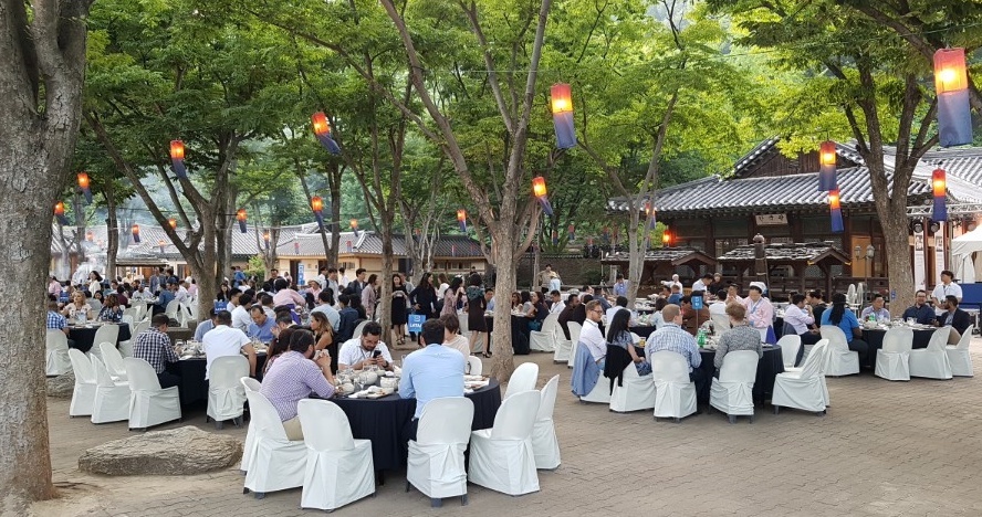 경기도는 올해 마이스 산업 회복기에 맞춰 31개 시·군 마이스 생태계의 동반성장 등의 내용을 담은 ‘2023 경기도 마이스 산업 육성 사업 추진 방향’을 수립했다.