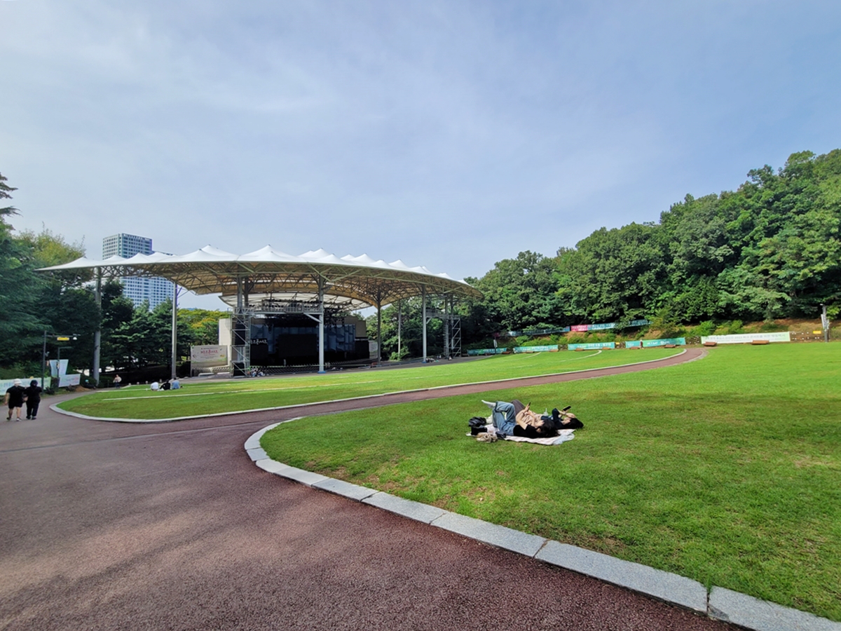 분당중앙공원 야외음악당의 파크콘서트