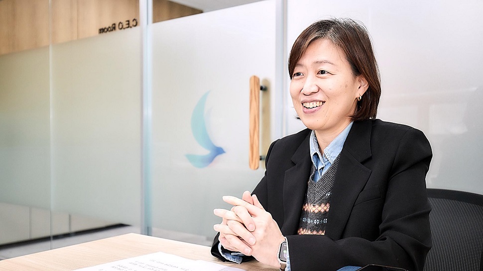 ‘사회적협동조합 용인도우누리’ 서계현 이사장이 2023년 ‘사회적경제 협동자산화 지원사업’을 수혜한 것에 대해 이야기를 하고 있다.